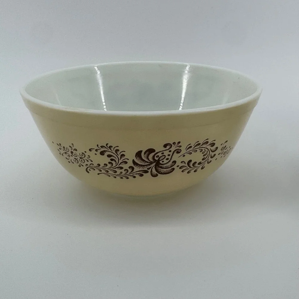 Vintage Pyrex Homestead Milk Glass 3 Piece Mixing Bowl Set in Box Brown Floral
